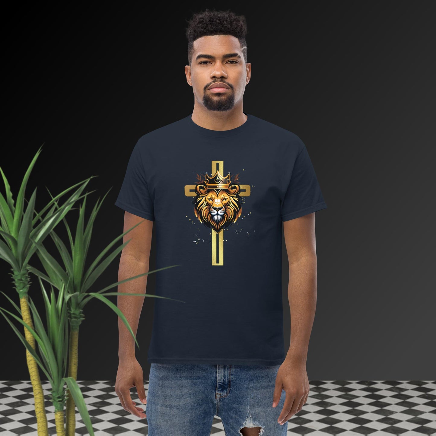 Lion of Judah Kingdom Citizen - Men's classic tee